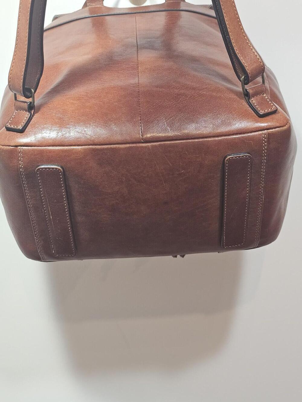 Bosca Dolce Premium Italian Brown Leather Cinch & Buckle Backpack - Picture 9 of 15